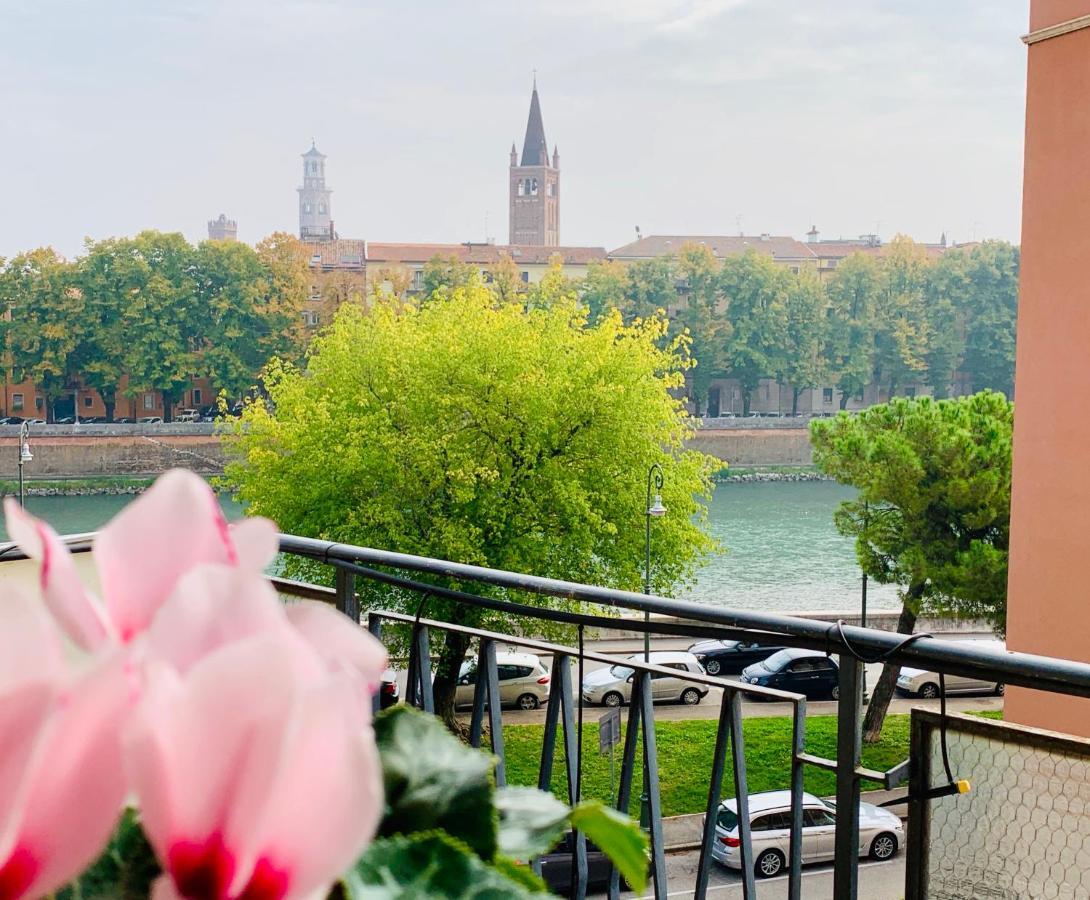 Riverview Luxury Flat فيرونا المظهر الخارجي الصورة